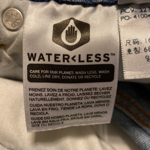 LEVI'S Premium 501 High Rise Buttonfly Distressed Denim Shorts Size 27 - Picture 9 of 11